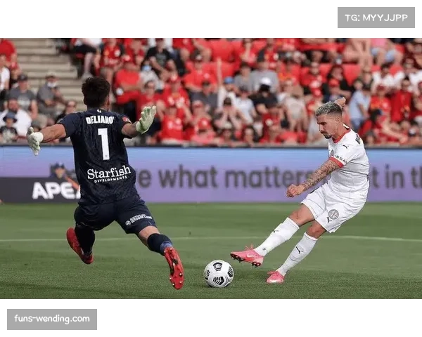 欧冠赛场暴露节奏脱节 意甲球队面对高压逼抢无所适从 欧冠赛场暴露节奏脱节 意甲球队面对高压逼抢无所适从